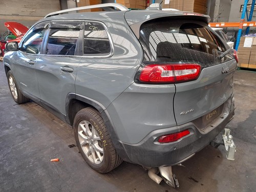 JEEP CHEROKEE KL, RADIATOR GRILLE, CHROME, 02/14-03/18 - Picture 6 of 12