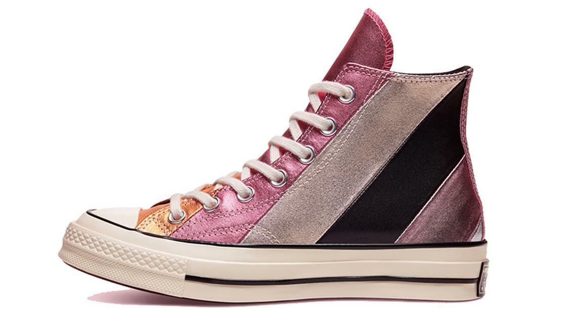 Chuck 7 metallic hotsell rainbow high top