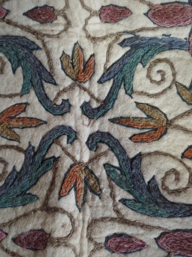 Handmade Namdha Embroidered Rug India Wool Cotton 32" X 52" - Bild 7 von 13