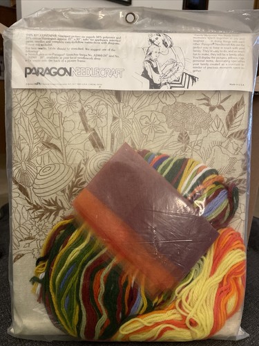 Vintage Paragon's Crewel Stitchery "Floral Imperiale" #0905 24" x 30" 1978 - Picture 2 of 3