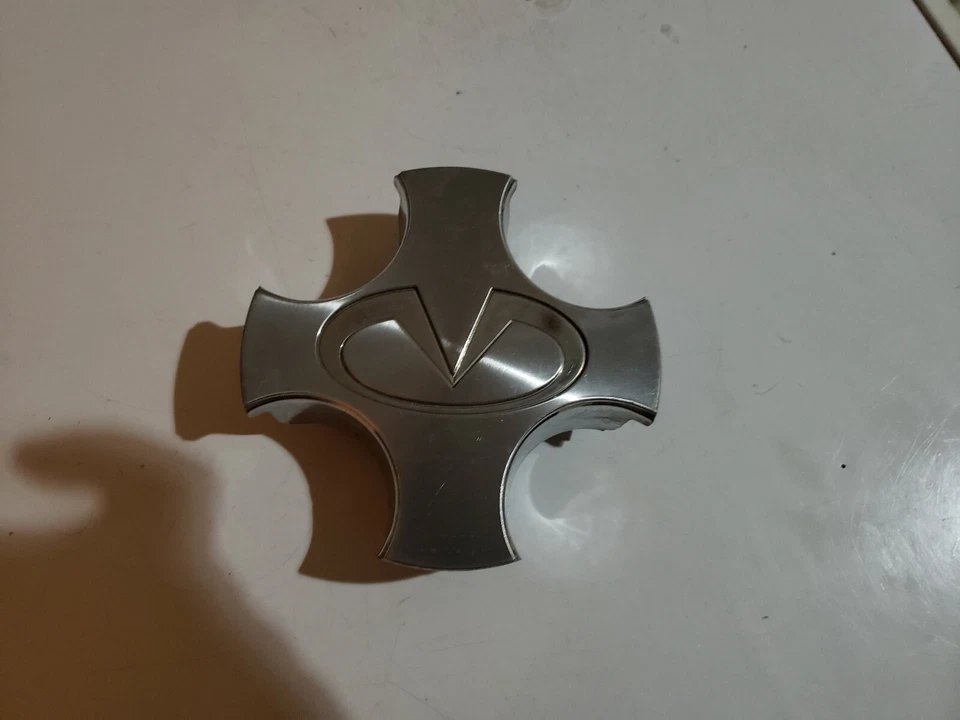 Infiniti G20 40342 78J00 OEM centro de rueda tapa antipolvo llanta cubierta lengüeta #BX42 Foto 2 de 4