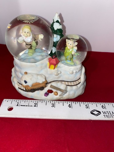 Disney Store Blancanieves y los siete enanitos Globo de nieve Caja de música Lucha contra la nieve - Imagen 15 de 19