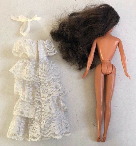 Vintage Brunette Barbie Doll Superstar - Picture 5 of 8