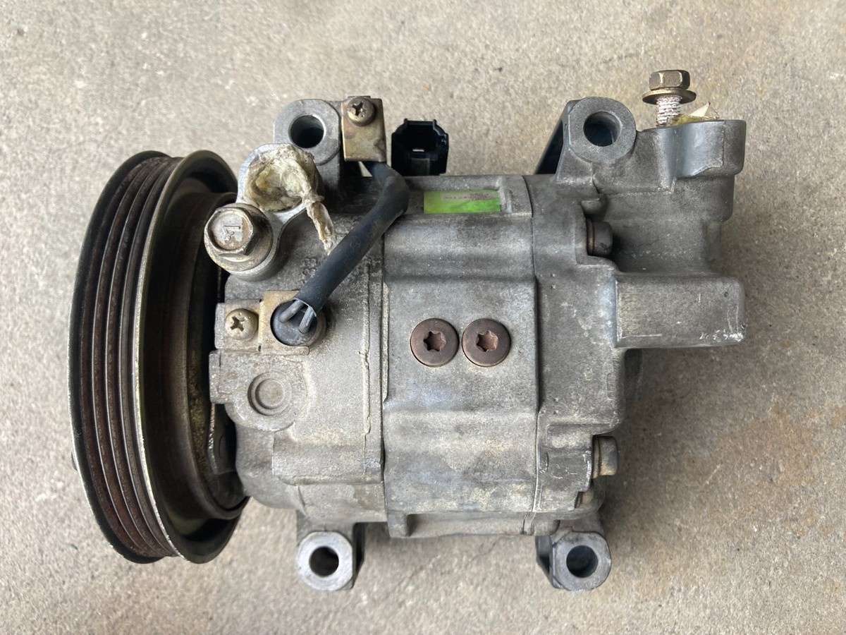 NISSAN JDM S15 SILVIA SR20 air conditioning compressor 92600-85F10