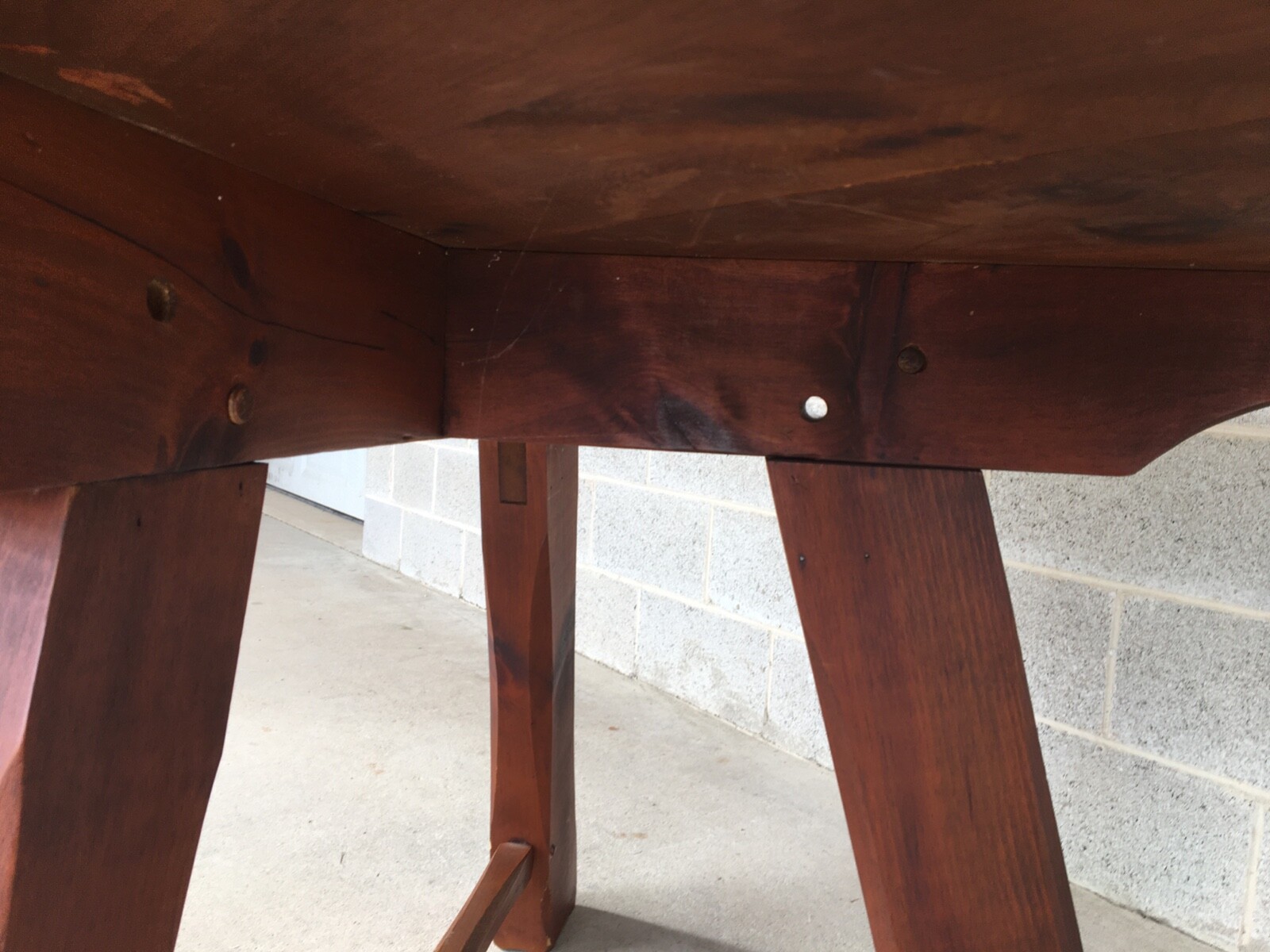 HUNT COUNTRY FURNITURE ROUGH CUT PINE 60" ROUND DINING TABLE eBay