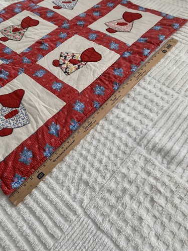 Vintage Quilt Holly Hobbie Sun Bonnet Sue Handarbeit Schoß 42 x 37 makelloser Zustand - Bild 9 von 11
