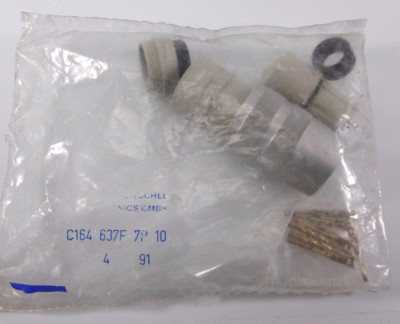 Amphenol C164-637F-7P-10 Stecker Neu OVP