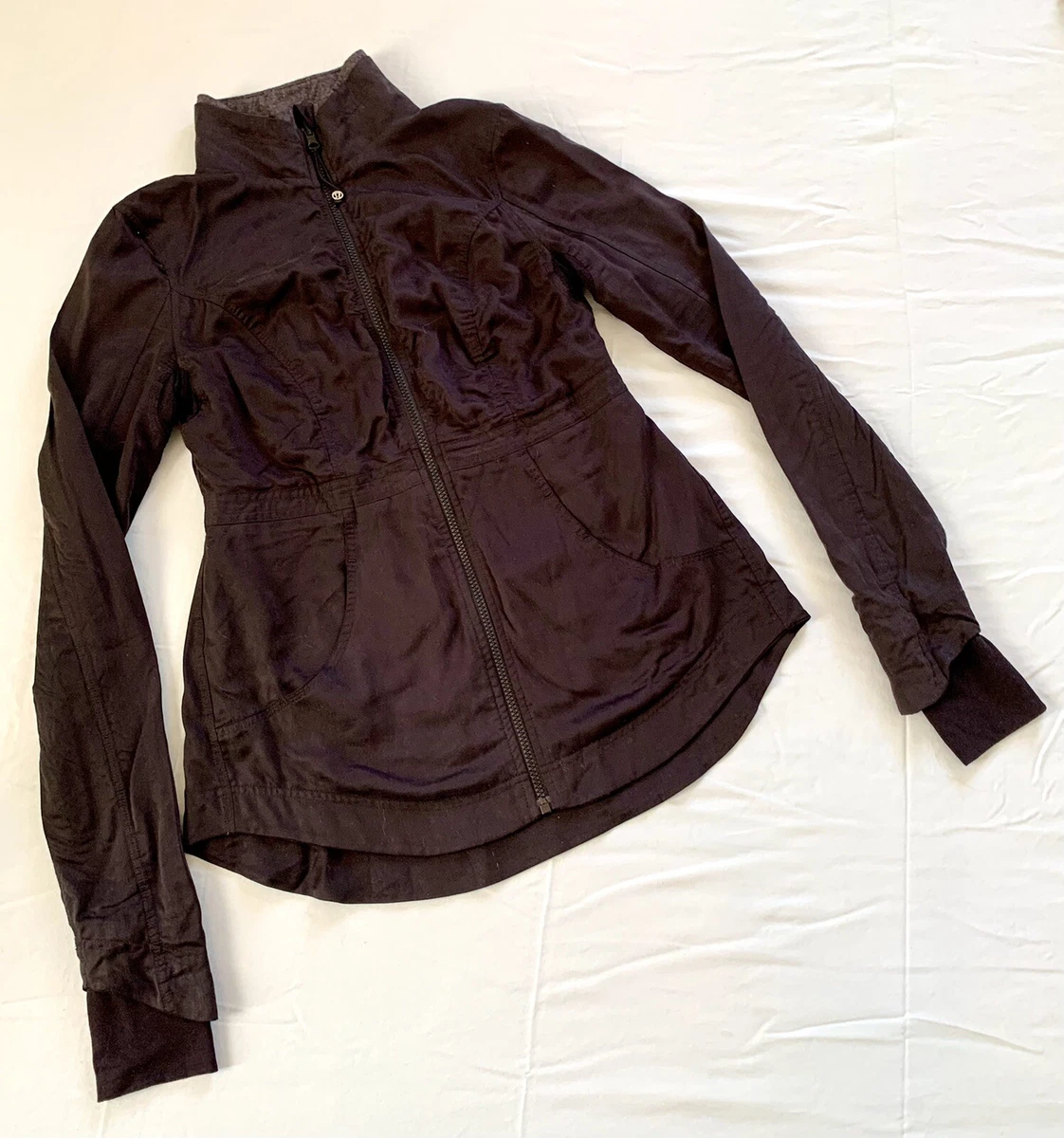 Lululemon Inner Peace Jacket Black Full Zip Yoga Running Reversible Gray Size 4