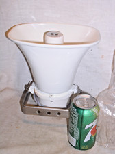 NEW NOS TOA SC-615T 15 WATT INTERNAT PAGING HORN SPEAKER 25/70.7 V W/TRANSFORMER