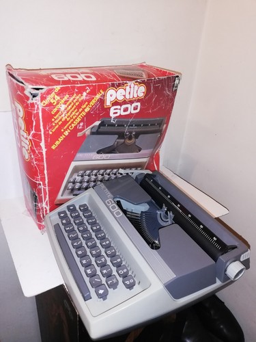 Old Toy Machine A Typewriter PETITE 600 IN Box - Picture 5 of 5
