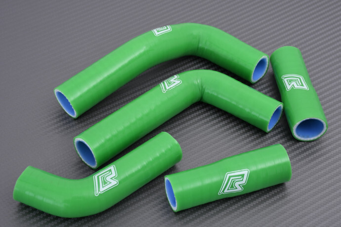 Durite radiateur verte pour réparer le circuit de refroidissement Ninja 300