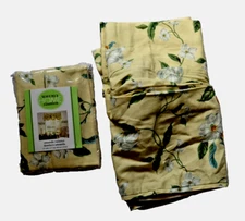 2 Waverly Magnolia Vine Parchment 79 x 16 Scalloped Amanda Valance New & Used