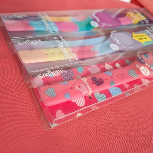 2011 Smiggle Glow Watch Bundle Mix n Match Watch This Space Mix Graphic - Picture 13 of 15
