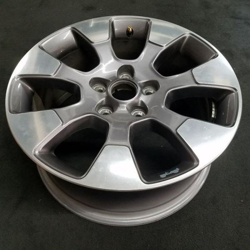 Jeep Polished Grey Wrangler OEM Wheel 18” 2018-2022 Factory Rim Original 9222 - Picture 4 of 7