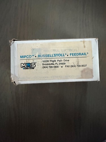 Russellstoll 3118W Plug 30A 250V 480 VAC P/N F08982F - Picture 6 of 7