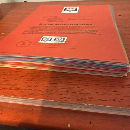 Lot of1988, 89 & 90 USPS 81-Souvenir stamp Pages /good condition/first day issue - Picture 5 of 7