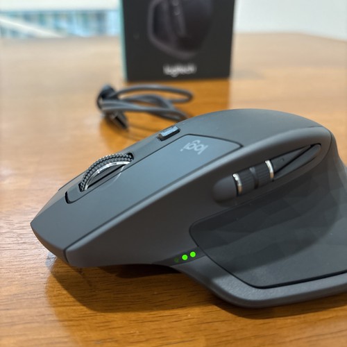 Logitech MX Master 2S Wireless Mouse with Flow Cross-Computer Control - Graphite - 第 8/8 張圖片