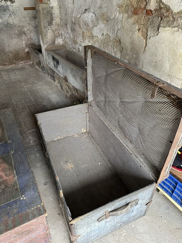 Alter Reisekoffer Geschenktruhe, Ausführung Wie Auf Den Fotos Zu Sehen - Bild 5 von 14