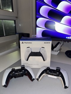 2 x PS5 Modded Dualsense controllers 4 back Buttons eXtremeRate