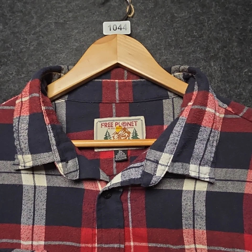 Free Planet Flannel Button Up Shirt Long Sleeve Cotton Red Plaid Men's Size XL - Image 2 of 4