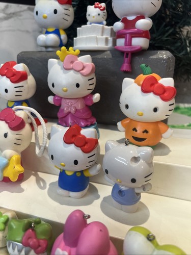 Sanrio Hello Kitty Christmas Holiday Ornaments 15 Pcs - Picture 7 of 15