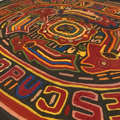 Vintage Kuna Mola Textile Panama Hand Sewn Reverse Applique Folk Art 14x17 - Picture 1 of 7