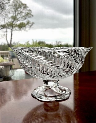 Towle 24% Lead Crystal Centerpiece Bowl Bohemian Pedastel Modern  Nostalgic Home