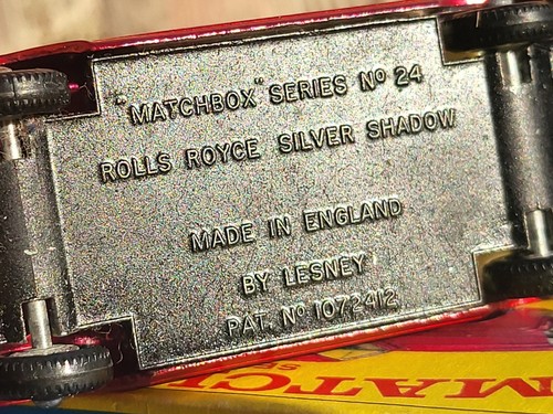 Diecast metal 1960's Matchbox N.24 ROLLS ROYCE SILVER SHADOW mint original box. - Foto 11 di 16