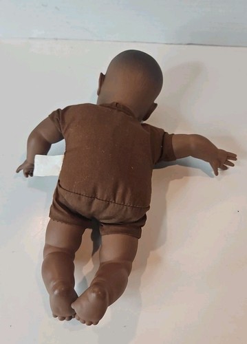 African American Baby Doll Lovee Doll & Toy Co Cloth Body Small Sleepy Eyes - Picture 3 of 12
