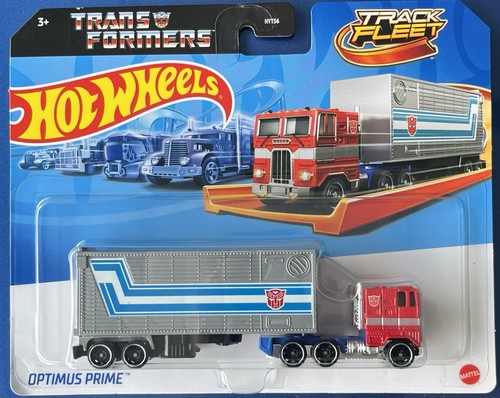 Hot Wheels Transformers 3 Pack, Track Fleet Optimus Prime, Gold Bumblebee - Picture 4 of 5