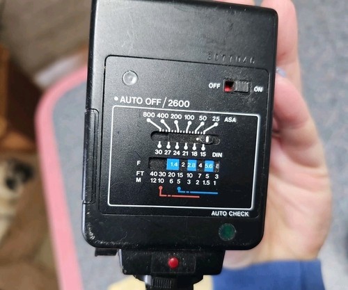 Minolta SRT 101 Konvolut mit mehreren Objektiven Tragetasche Blitz ungetestet - Bild 14 von 24