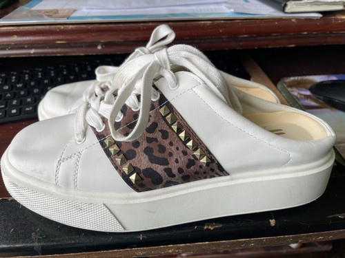 Zapatilla deportiva J LO Jennifer Lopez blanca Eydie Mule, talla 9, nueva - Imagen 10 de 10