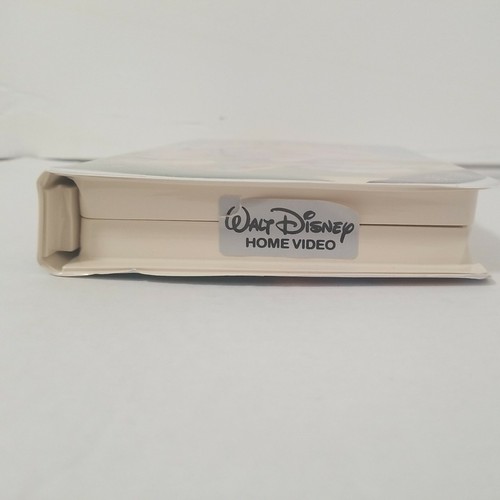 Walt Disney Black Diamond Dumbo VHS Clamshell  - Picture 4 of 6