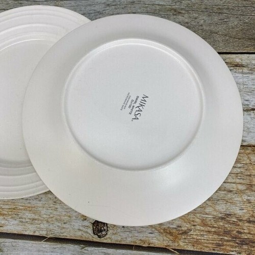 Mikasa SWIRL WHITE Solid Embossed Rings Stoneware Rim Lunch Salad Plates Set 4 - Picture 8 of 12