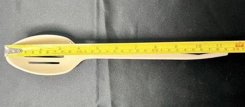 Vtg Tailor Made Almond Tan Plastic Slotted Serving Spoon USA 11” Tool Utensil - Picture 19 of 20
