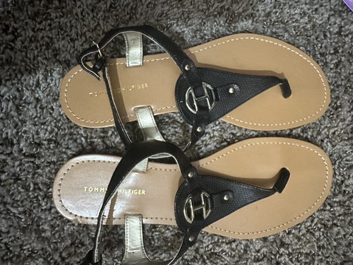 Tommy Hilfiger Black Emmiely Thong Sandals Size 8.5