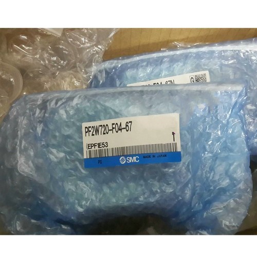 1pc NEW SMC PF2W720-F04-67 Digital flow switch - Picture 1 of 2