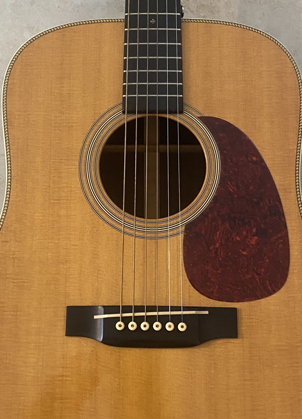 1997 MARTIN HD28 VR Acoustic Dreadnought GUITAR w/ Hardshell Case