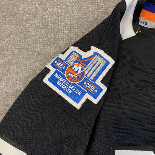 John Tavares 2015-2016 Inaugural Jersey Mens XL Reebok #91 New York Islanders - Picture 10 of 18