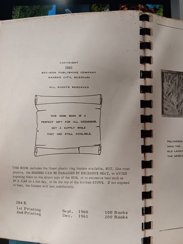 Treasure of Recipes Lahaina, Maui, 1961 Collectible ookbook - Picture 3 of 4