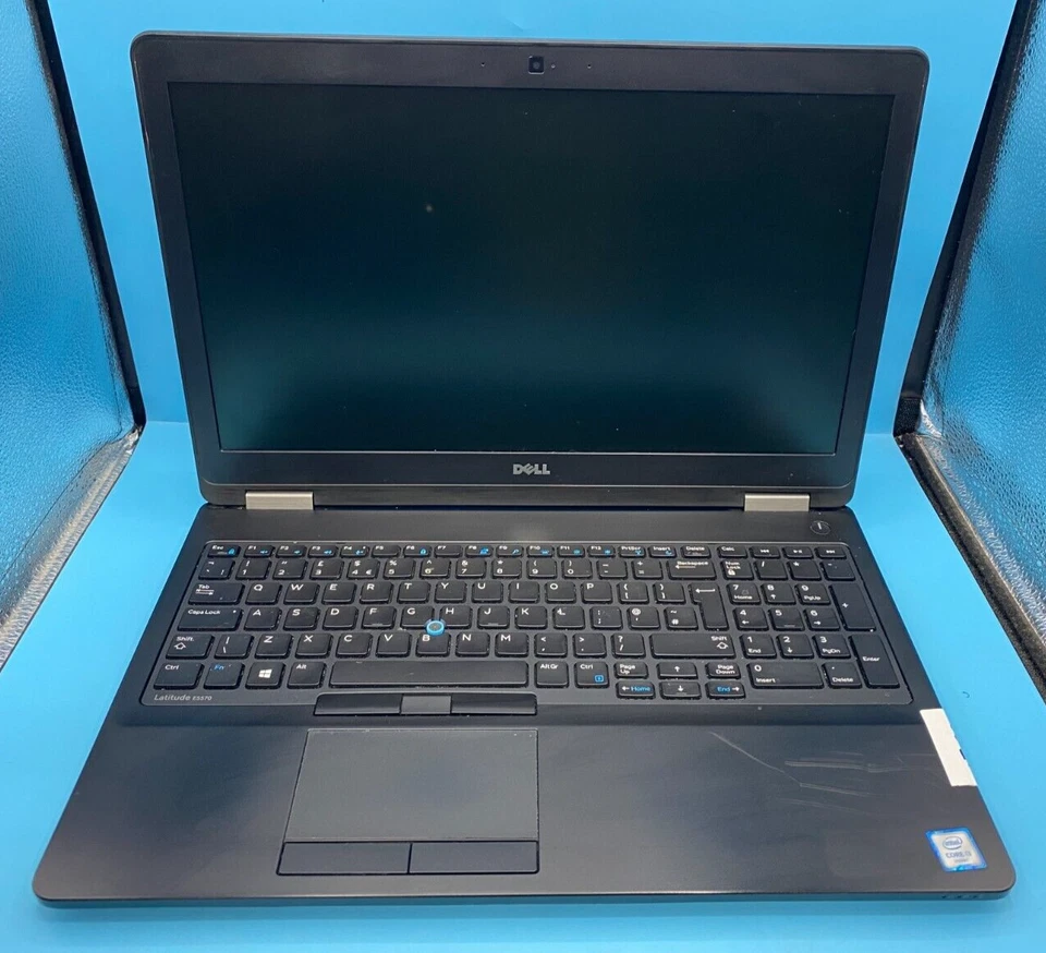 Dell Latitude E5570 15.6" LAPTOP / i3-6TH / 4GB RAM / 128GB SSD / OS (OFFERS OK) - Image 2 of 4
