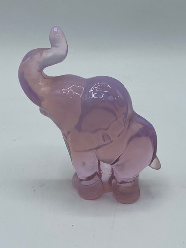 Fenton Elephant Pink Glass Figure 3 3/4" tall (P) - Picture 2 of 8