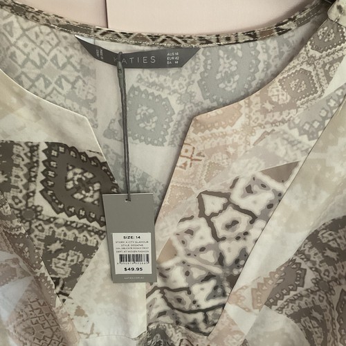 KATIES 14 Wrap HiLo Top Capped Rolled Sleeve, Mosaic Autumn Colour Print BNWT - Picture 2 of 3
