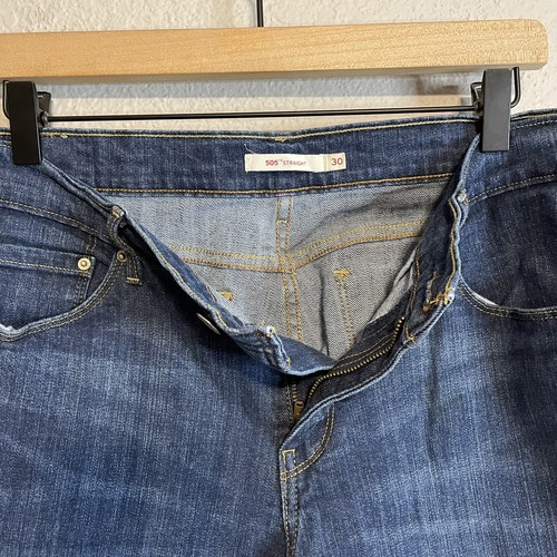 Levis Women’s 30 505 Straight Leg Jeans Medium Dark Blue Wash Jeans - Picture 4 of 8