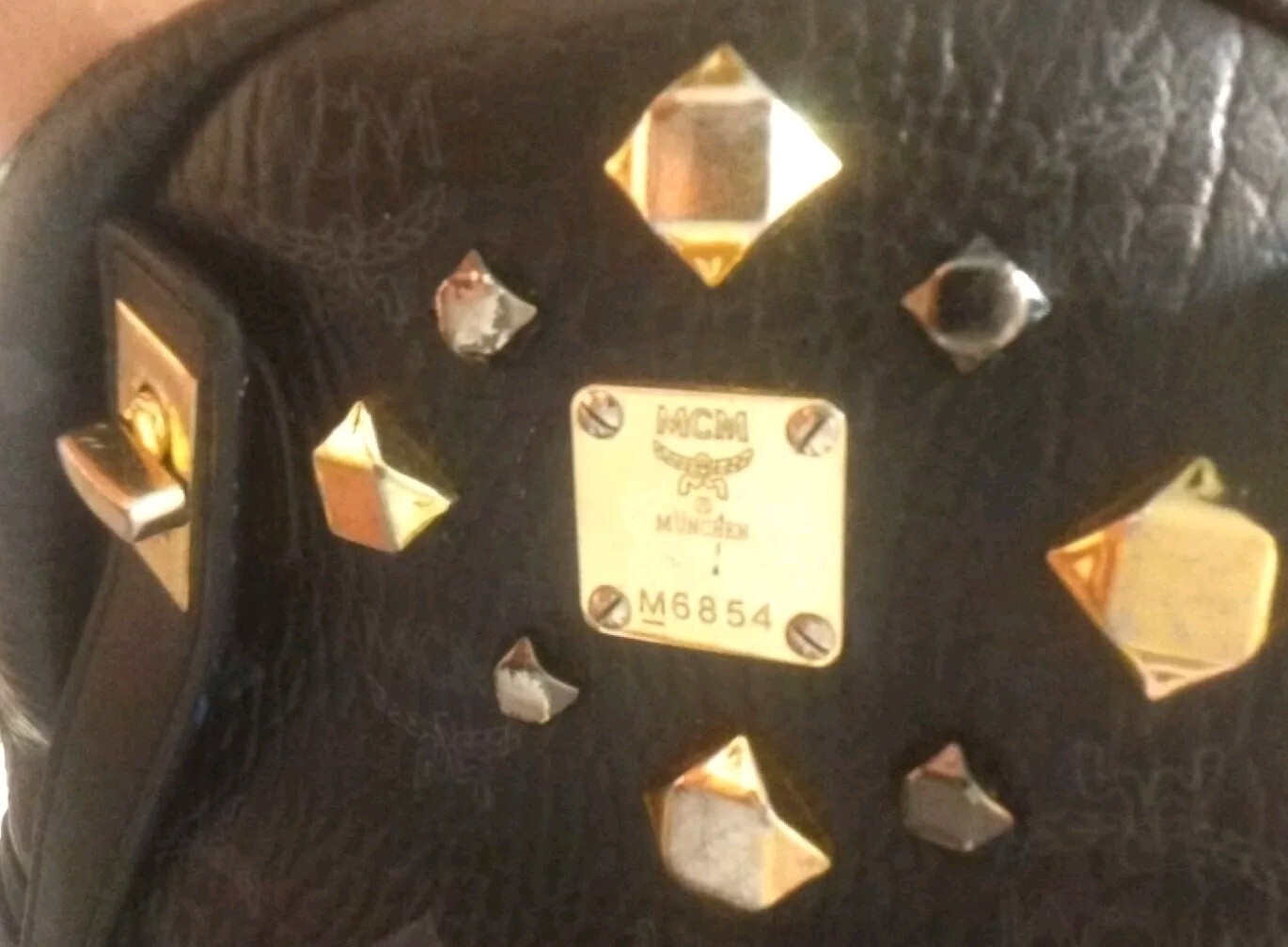 Picture 9 of 14
