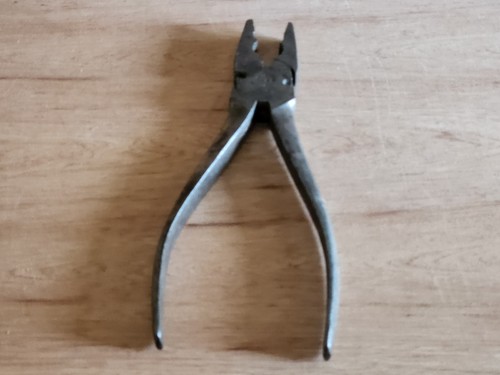 Linesman Pliers 10" Forged Steel Vtg Electricians Tool Unbranded Knurled Grips - Picture 14 of 24