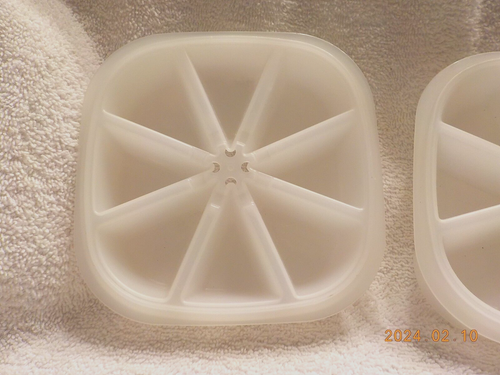 Vintage Tupperware 1468 Stackable Ice Cube Trays Lot Of 2 USED - Picture 2 of 6