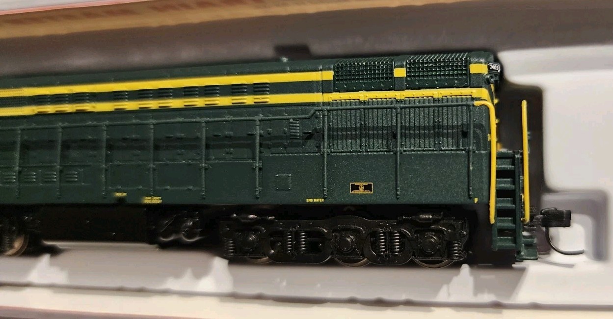 Picture 3 of 6