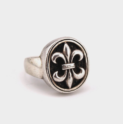 K23,4 Vintage 925 Silber Gothic geprägt Fleur-de-Lis Siegelring Größe X 1/2