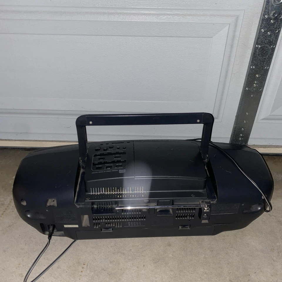 Panasonic RX-DT501 Boombox Portátil AM/FM CD Doble Cassette Sistema Estéreo - FUNCIONA Foto 2 de 4